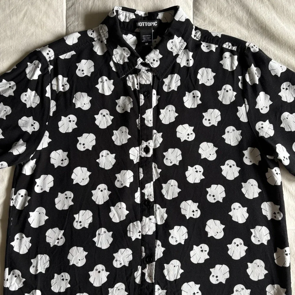 Hot Topic Button Up Ghost Shirt Womens S Black Whimsigoth Cute Spooky Halloween - Picture 3 of 11